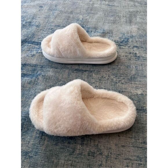 Cream Faux Fur Platform Slipper Slides Euro 40 - 41 US Size 7.5 - Picture 3 of 6